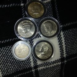 Kennedy Half Dollars All Years One America The Beautiful Quarter Massachusetts And That Looks Like A Puzzle On The Back And Front