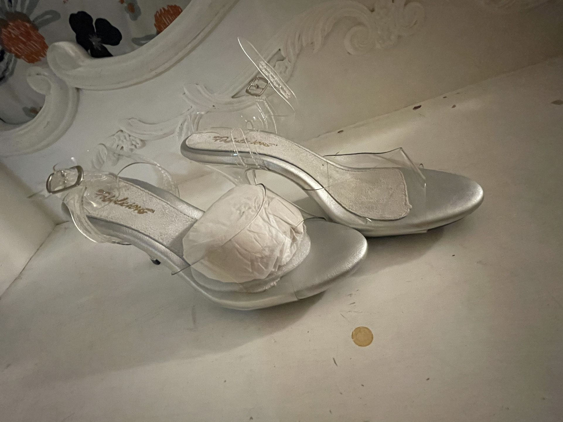 Clear Heels Sz 10