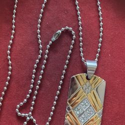 Solid Stainless Steel  Dog Tag Style Pendant With Chain. Large Bail For Larger Chain. New 