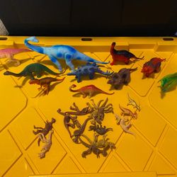 Toy Dinosaurs - Multiple Sizes 