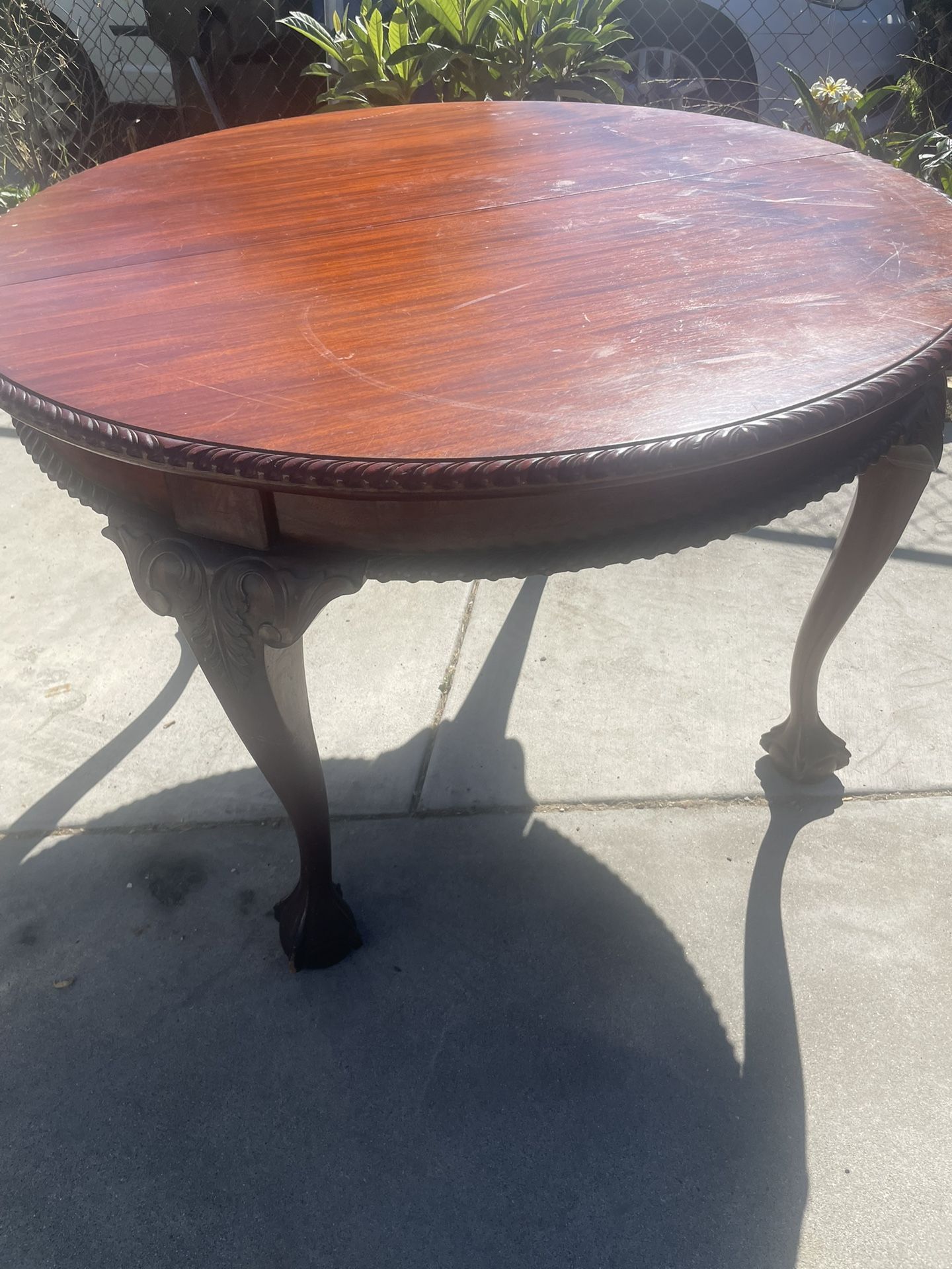 Round Wood Dining Table