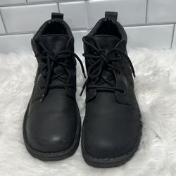 BORN “Chukka” Boot Men’s Size 10 M Leather Black Ankle Top Lace Up Casual H44323