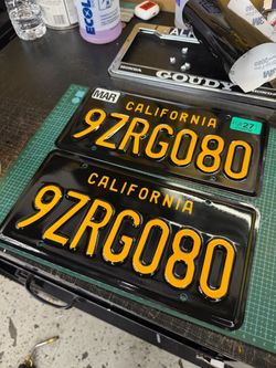 License plates wrap
