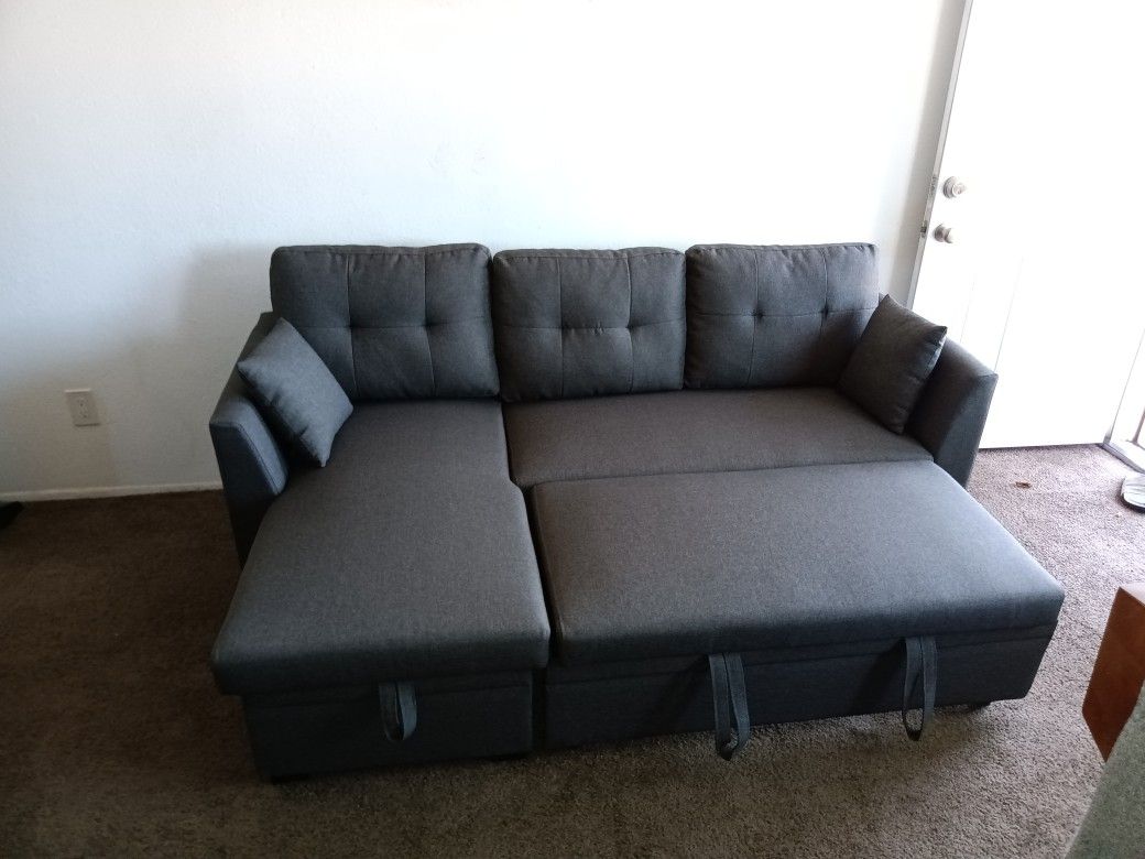 Sectional Couch 