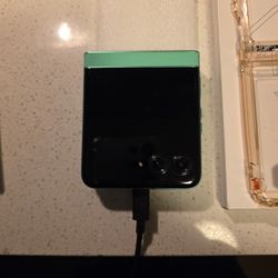 MOTOROLA RAZE 2025 5G