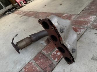 04-08 Acura Tsx Exhaust manifold K24A2 K24 CL9