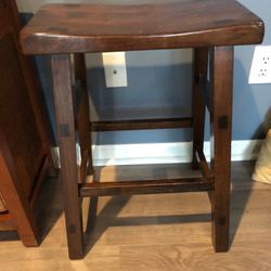 SOLID WOOD BROWN BARSTOOL COUNTER HEIGHT BAR STOOL CHAIR KITCHEN SEAT
