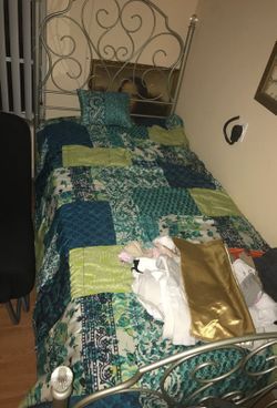 Twin bed brand new