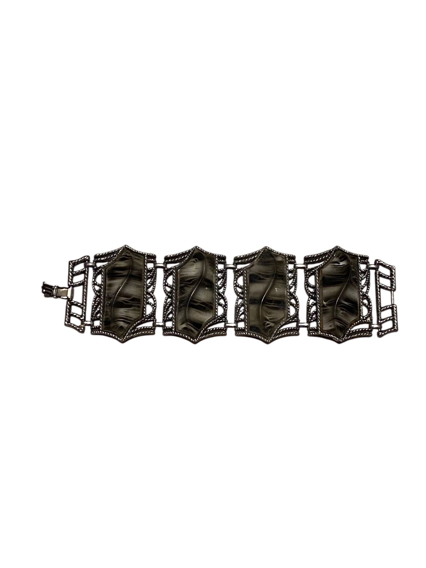 Vintage Swirl Lucite Chunky Bracelet On Filigree Style Metal & Clasp Closure