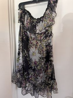 Off Shoulder Spring Dress Size Large 
