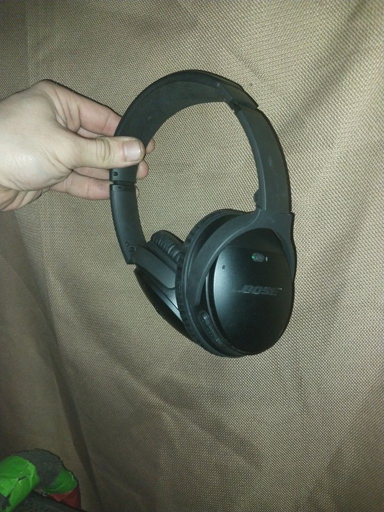 Bose Quietcomfort 35 II Headphones - Great Deal!