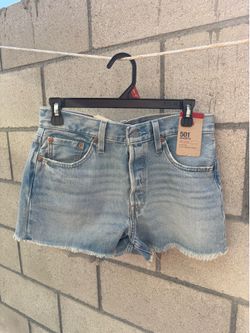 Levi’s 501 Shorts Women’s
