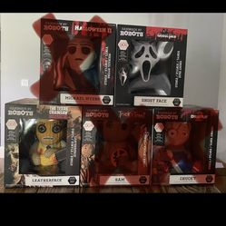 Ghost Face Knit Series 12” Tall