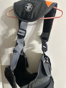 Klien vest and pouch