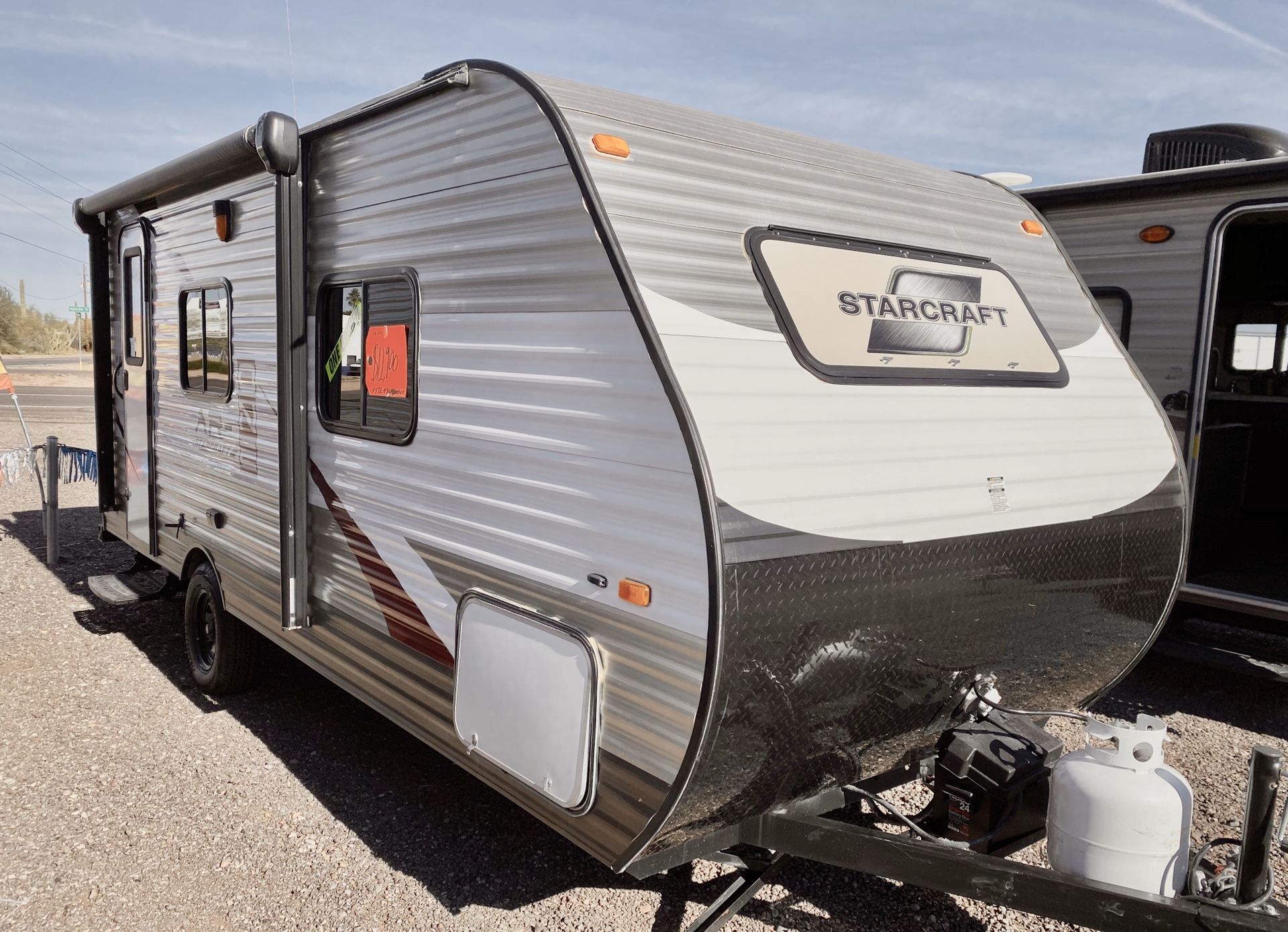 2015 Starcraft AROne 18ft camper trailer Super lite