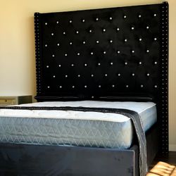 BRAND NEW BLACK QUEEN SIZE 6foot TALL BED FRAME WITH NEW MATTRESS/FAST DELIVERY