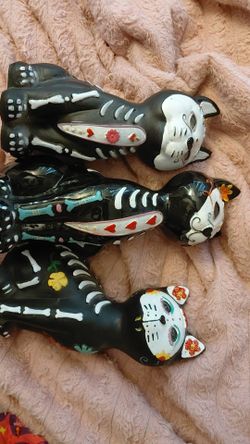 Day of the Dead Cat/Dog Figurines