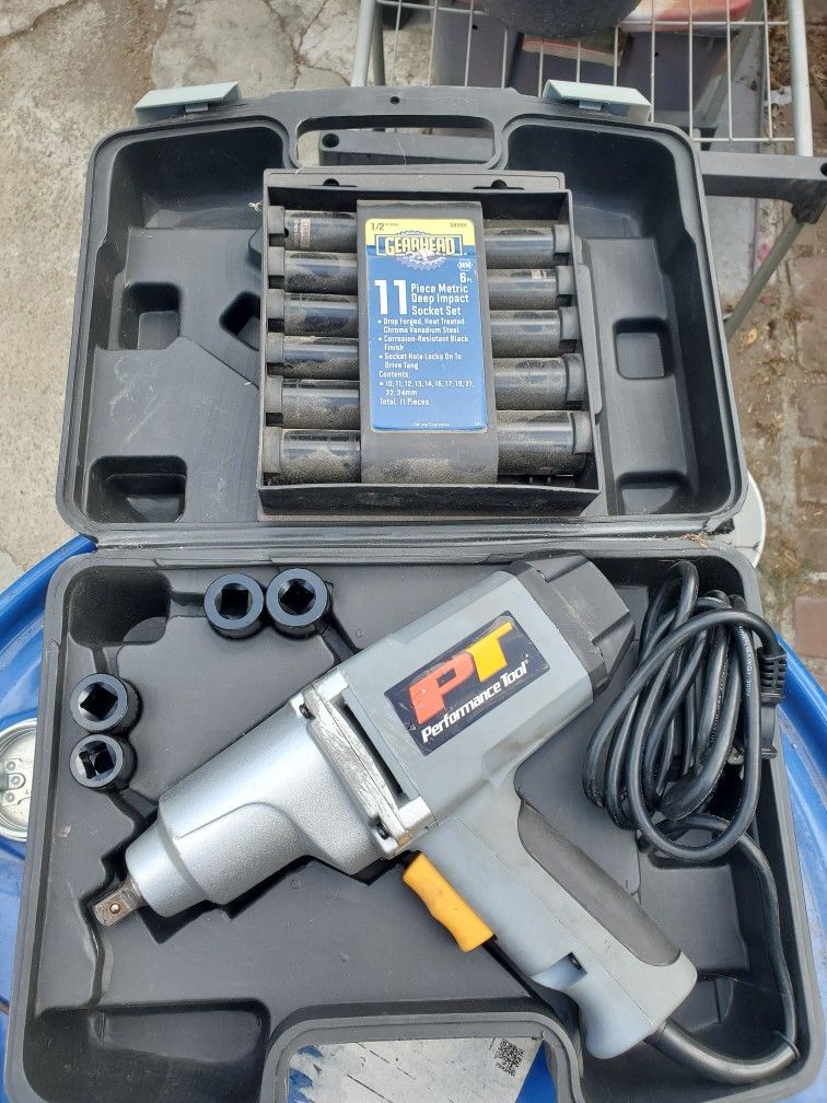 Performance Tools Impact Wrench
