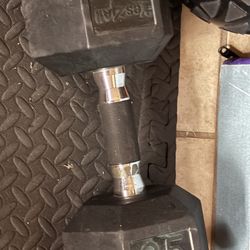 35 Lb. rubber  hex dumbbell 