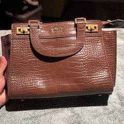 Guess Purse 