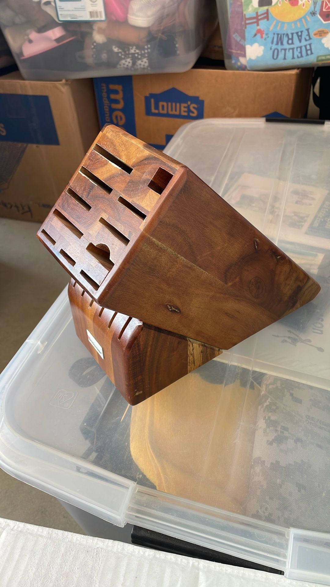 Wusthof 17 Knife Block