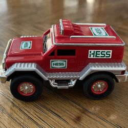 2005 Light Up Emergency Hess Truck Vehicle Toy 
