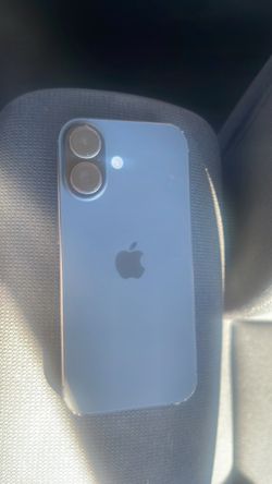Carrier Locked Apple iPhone 17