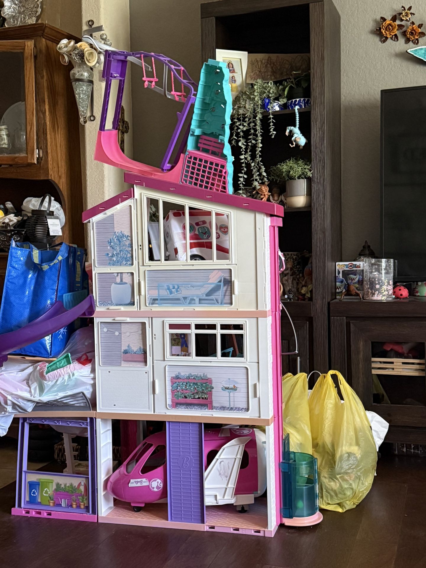 Barbie House With alot of extras,All Products : American Fashion Style Bags On Sale