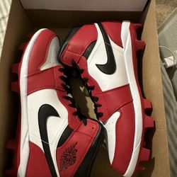 Jordan 1 Retro Cleats