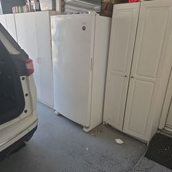 Whirlpool Deep Freezer