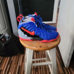 Foamposite "Nerf" Sz 7 Woman's 8.5,  $100