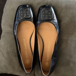 Tory Burch flats