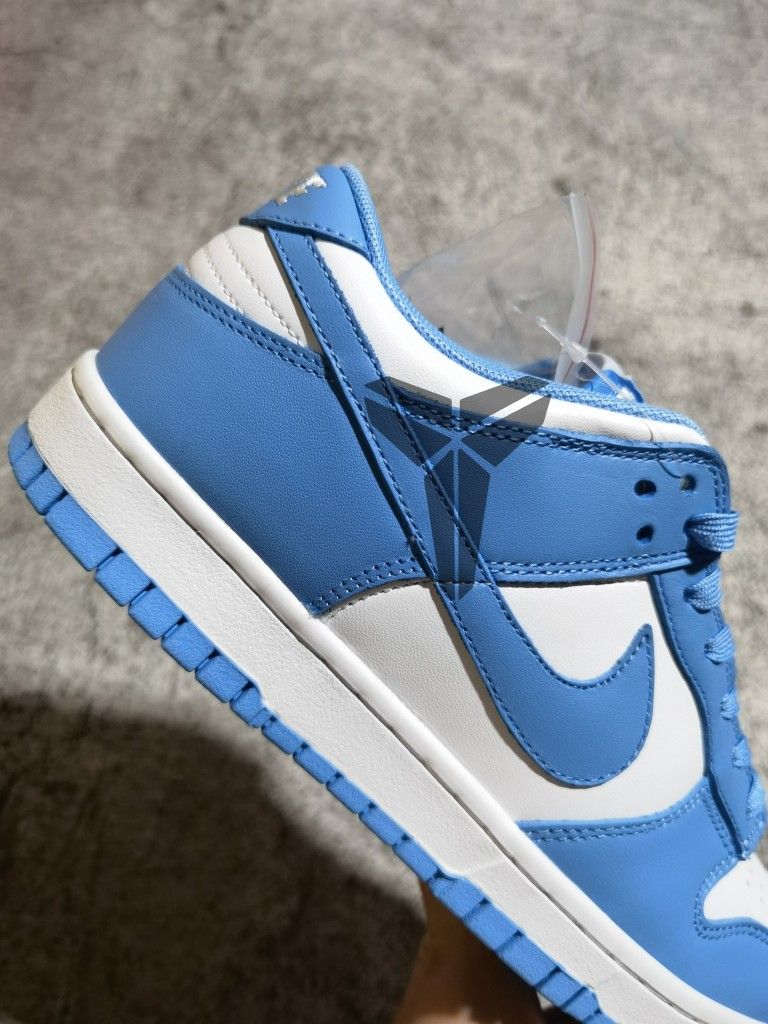 Nike Dunk Low UNC New