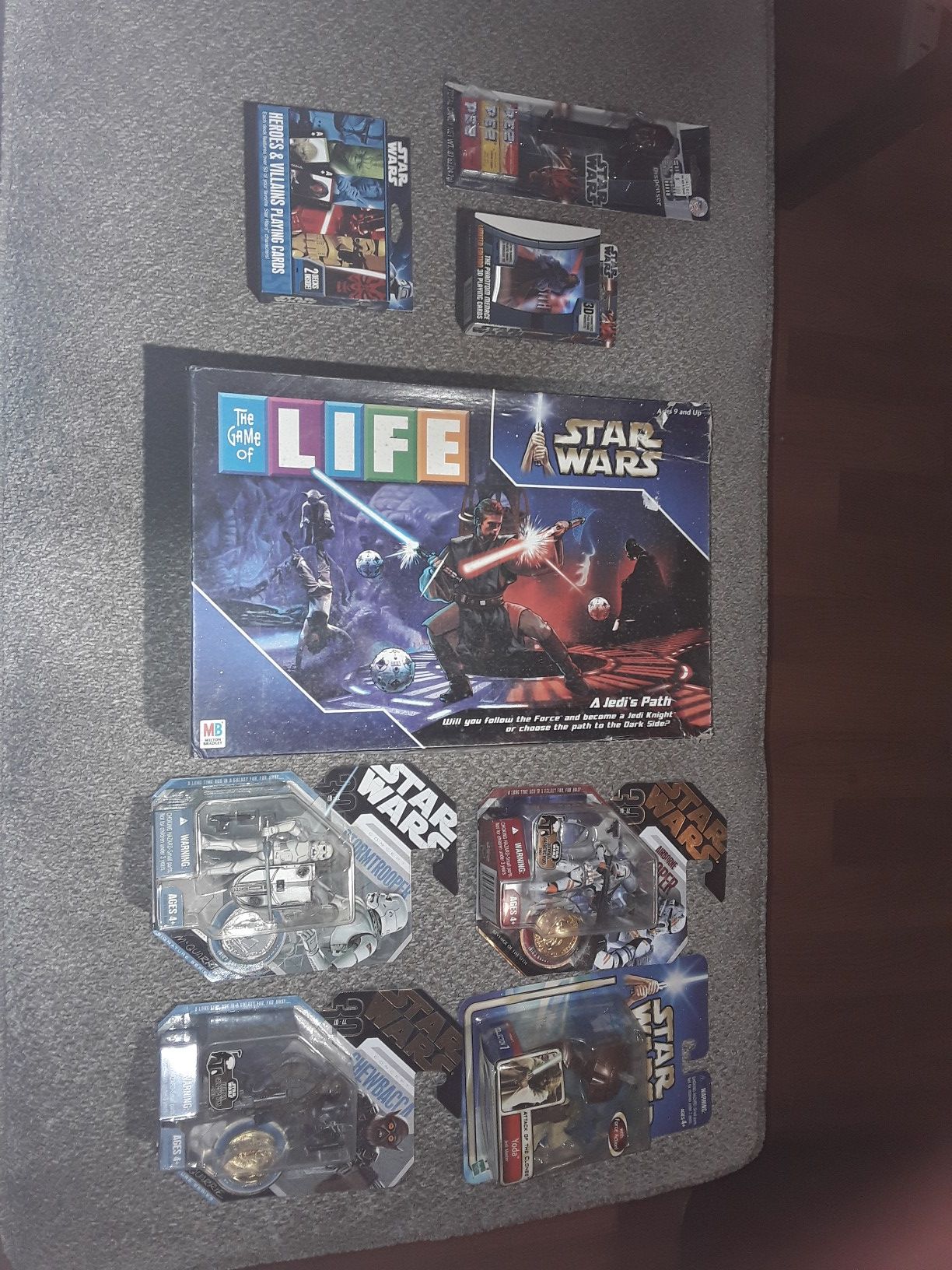 Starwars games/puzzles/Models/toys