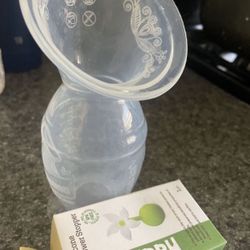 Haakaa Pump W/flower Stopper