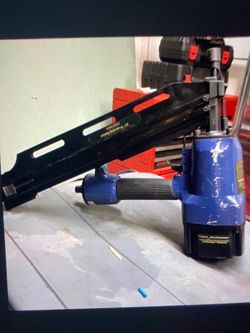 Nail gun