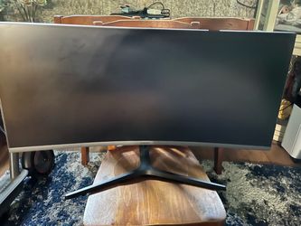 34” curved Samsung monitor