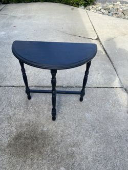 Black Stand