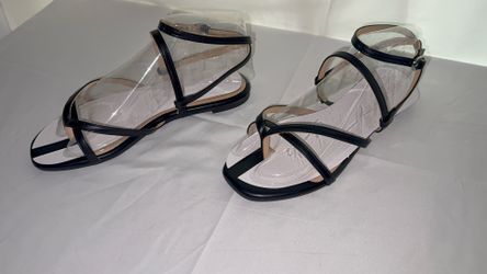 SERISSA CRISSCROSS SANDAL IN VEGAN LEATHER 6 1/2 M