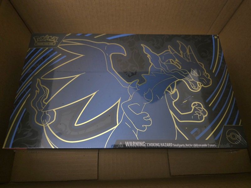 Pokemon Mega Charizard X Ex Ultra Premium Collection