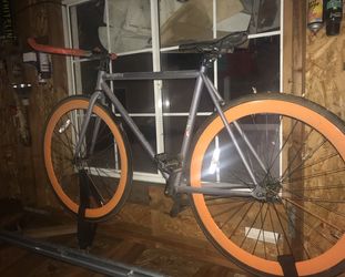 Fixie bike