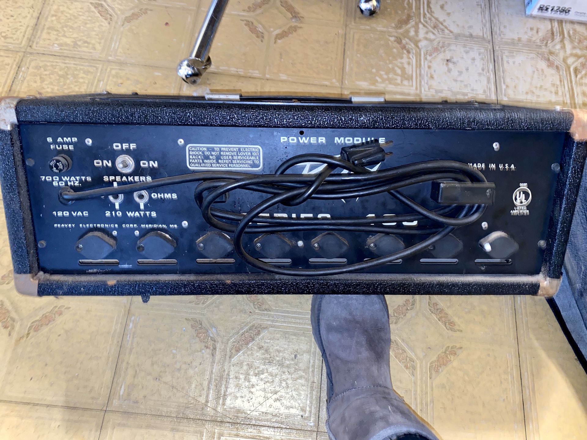 Peavey Bass amp head 400 Series