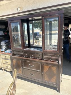 Beautiful China Hutch