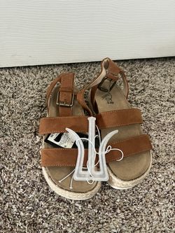 Girls Wedges $12 Firm
