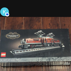 Lego crocodile locomotive train