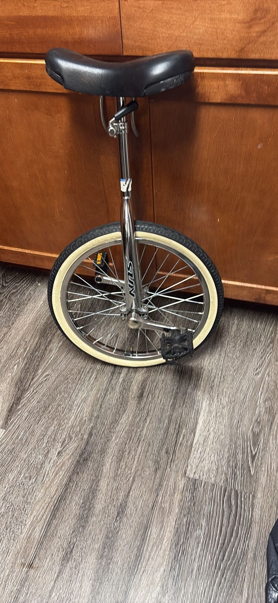 Unicycle 