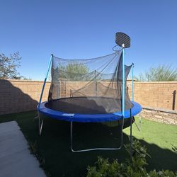 Trampoline 
