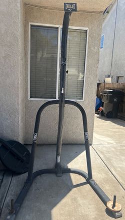 Free Everlast punching bag stand