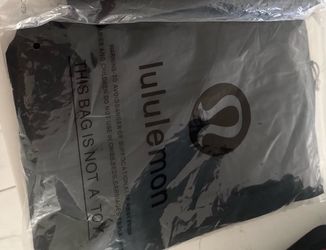 Lululemon Pace Breaker