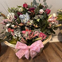 Floral Arrangements 